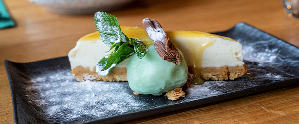 GeorgebistroArr2